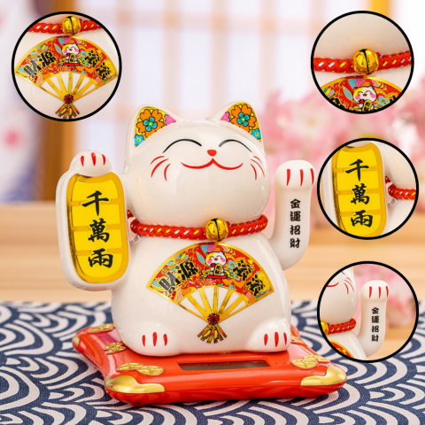 Pisoi Norocos Maneki Neko Solar Alb, Figurină Decorativă cu Evantai pe Suport Roșu și Elemente Aurii [3]