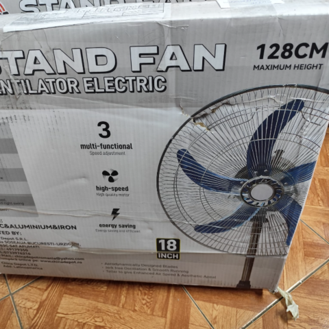 ventilator-cu-picior-50cm-55w-oscilatie.jpg [5]