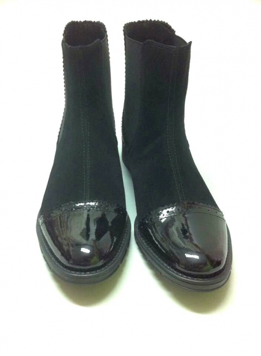 Ghete din piele Black Patent Dana [3]