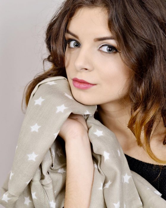 Esarfa gri cu stelute [2]