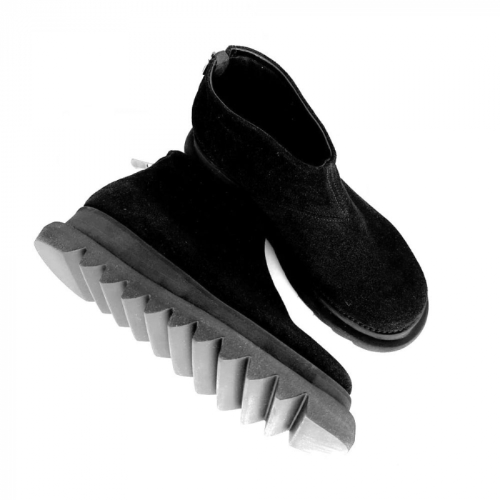 Ghete dama din piele intoarsa cu fermoar la spate Black Tami [5]