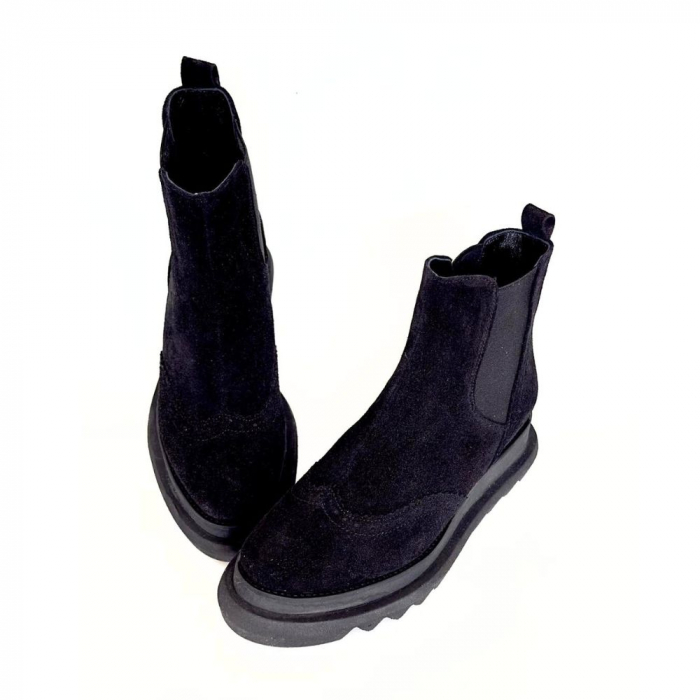Ghete dama din piele intoarsa cu talpa extralight Black Linda [4]