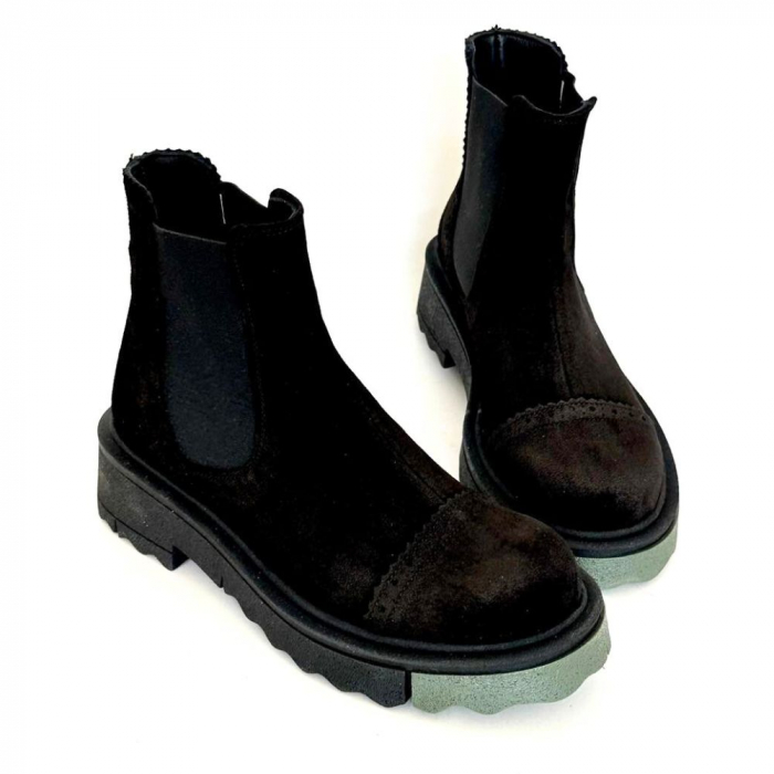 Ghete dama din piele intoarsa cu talpa extralight Lotie Black [3]