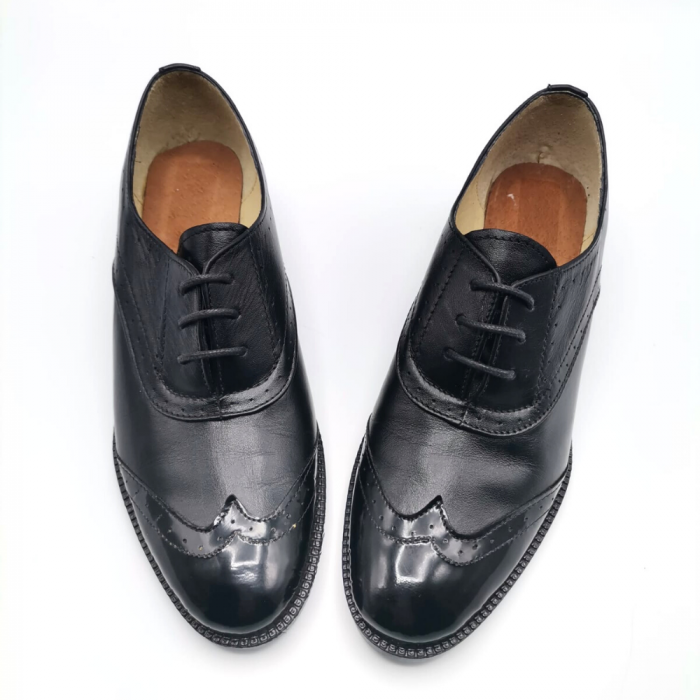 Pantofi oxford din piele naturala Ella Black Gloss [2]