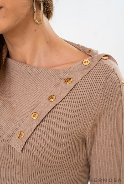 Pulover dama din tricot elastic bej [4]