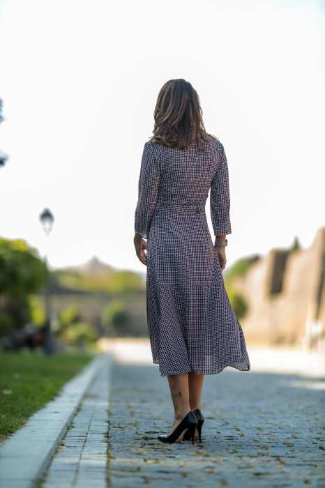 Rochie midi din vascoza cu nasturi si volanase, Arcassia, 38 [3]