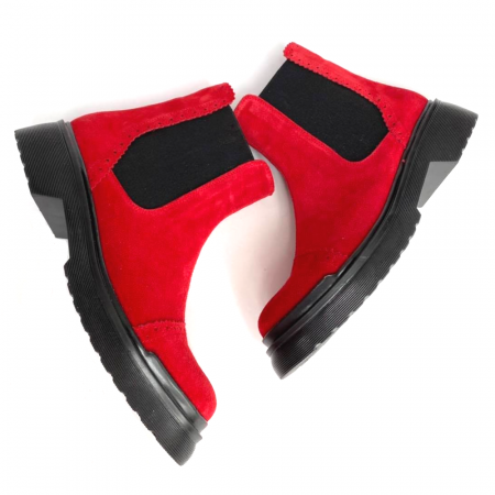 Ghete dama din piele intoarsa Red Fabiola, 40 si 41 [1]