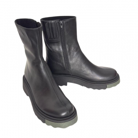Ghete dama din piele naturala cu talpa extralight Arina Black [2]