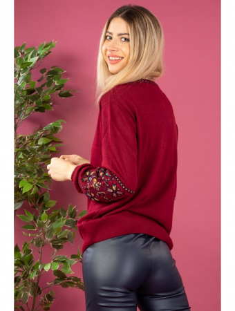 Bluza cu maneci lungi din tricot grena cu broderie in stil traditional [2]