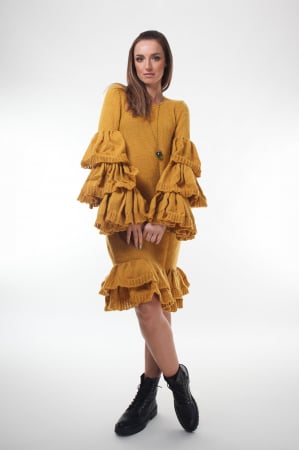 Rochie galbena tricotata cu maneci ample [2]