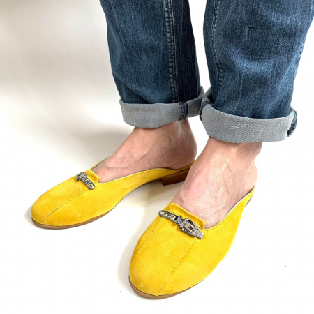 Saboti dama din piele naturala cu accesoriu metalic Fly Yellow [1]