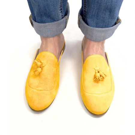Saboti - Saboti din piele intoarsa accesorizati cu ciucuri Tea Yellow