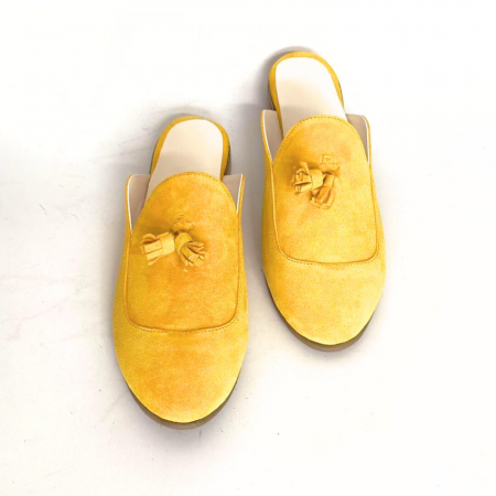 Saboti din piele intoarsa accesorizati cu ciucuri Tea Yellow [3]