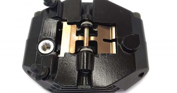 ETRIER FRANA SPATE (CENTRAL) CFMOTO 400/500/520/550/625/800 [6]