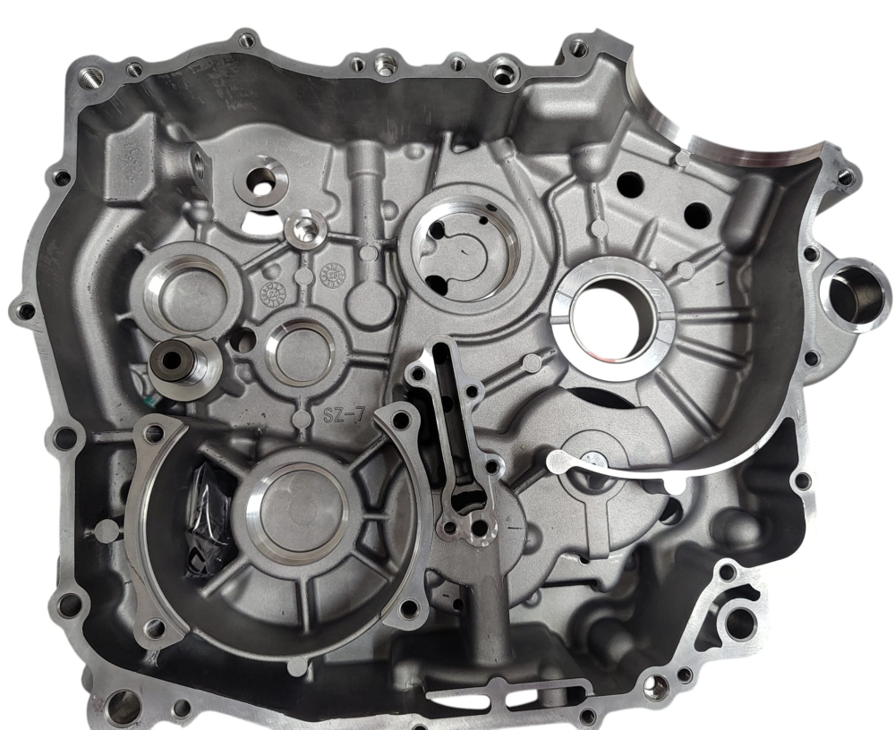 CARTER MOTOR STANGA CFMOTO 400/450/520/550/625 2015-2026 [2]