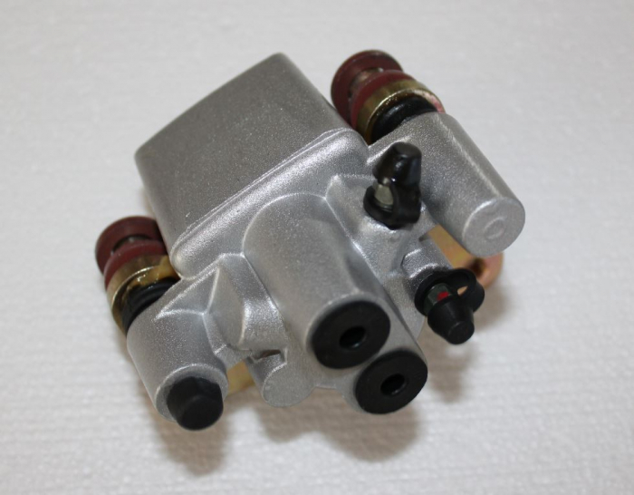 ETRIER FATA STANGA CFMOTO 400 / 450 / 500 / 520  (15-20) [4]