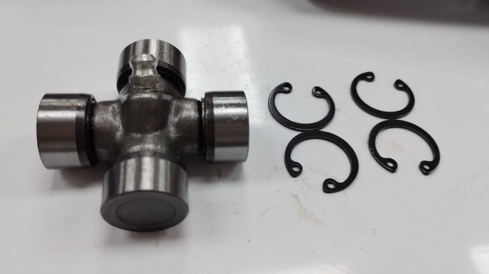 CRUCE CARDAN TGB CU GRESOR 425/525/550/600/1000 [3]