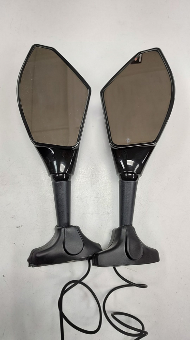 OGLINZI MOTO UNIVERSALE CU SEMNALIZARI INCLUSE (PRINDERI IN CARENA) CBR 125/500/600 NINJA 250 /YAMAHA YZF R1 / R6 [9]