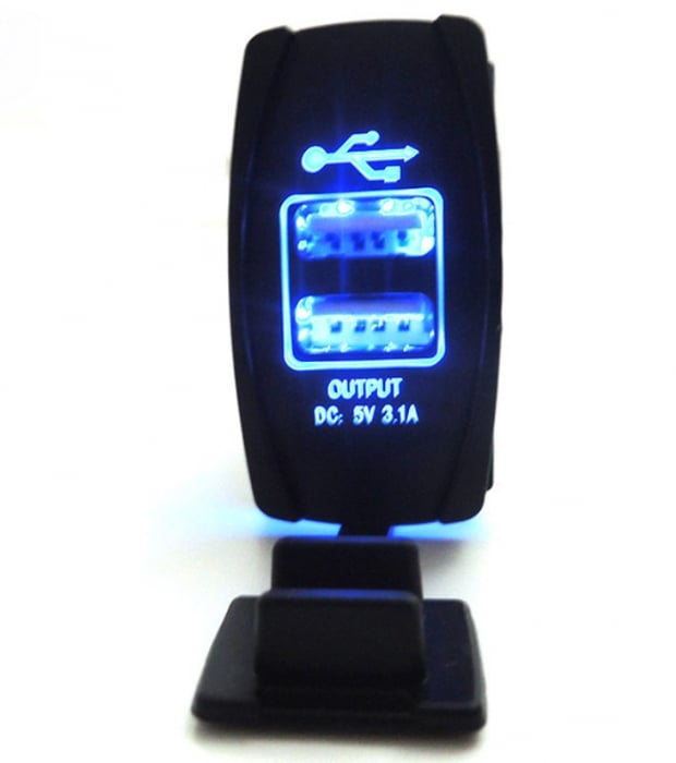 PRIZA USB POLARIS UTV RZR RANGER 570/800/900/1000 [1]