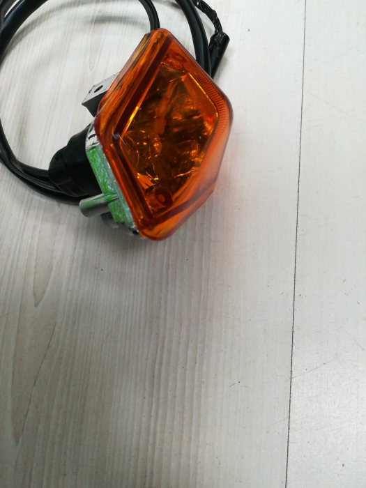 SEMNALIZARE DREAPTA CF MOTO 625 11-16 [4]