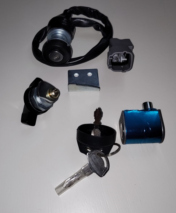 SET CONTACT PORNIRE + YALE CFMOTO ZFORCE 950/990/1000 20-23 [2]