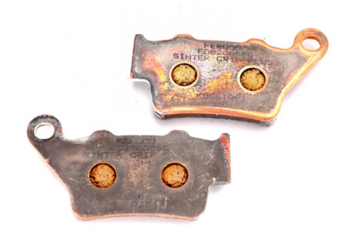 SET PLACUTE FRANA SPATE APRILIA/ BMW/ DUCATI/ GAS GAS/ HONDA/ KTM/ YAMAHA [1]