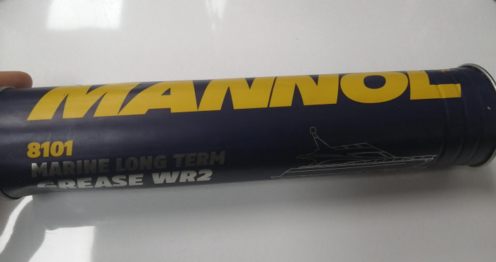 VASELINA UNIVERSALA MANNOL IN TUB REZISTENTA LA APA WR2 400G CU ESTER [4]