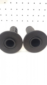 Mansoane moto universale  Zap Technix , mansoane negre moto , mansoane soft  ghidon moto [4]