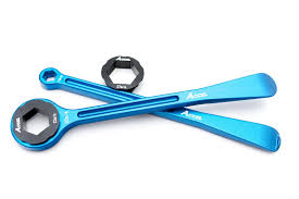 CHEIE ROTI 10 MM 12MM 22MM 27MM 32MM CU LEVIER DE DEJANTAT [1]