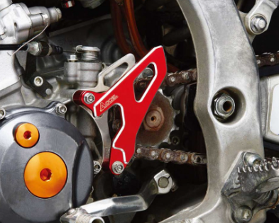 PROTECTIE PINION FATA HONDA CR 250R '02-'07, CRF 250R '04-'09, CRF 250X '04-'17 ROȘU [1]