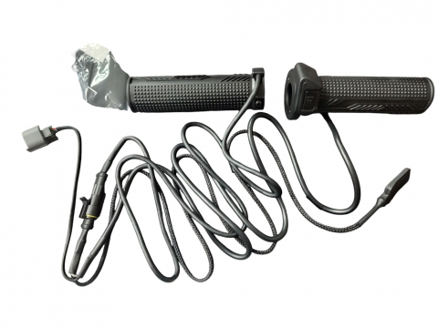 SET MANSOANE ORIGINALE CFMOTO INCALZITE + ACCELERATIE [1]