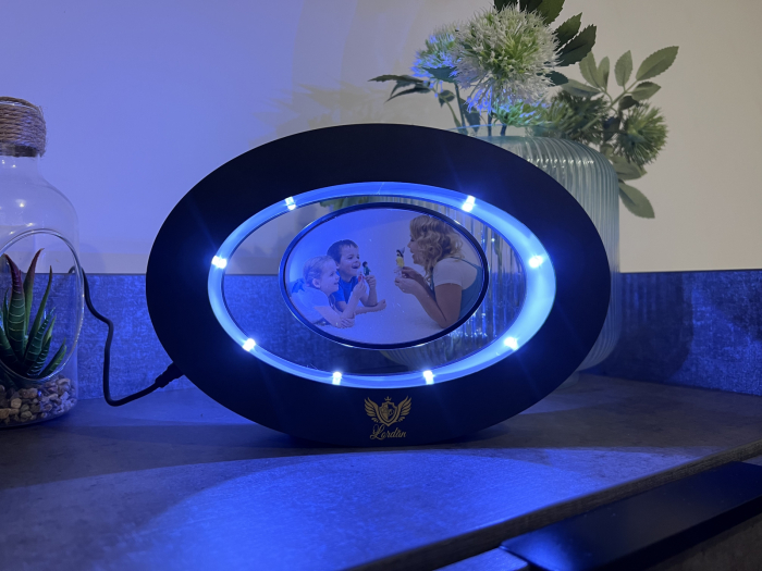 Lampă Levitantă Tip Tablou Neagră (Ovală) [4]