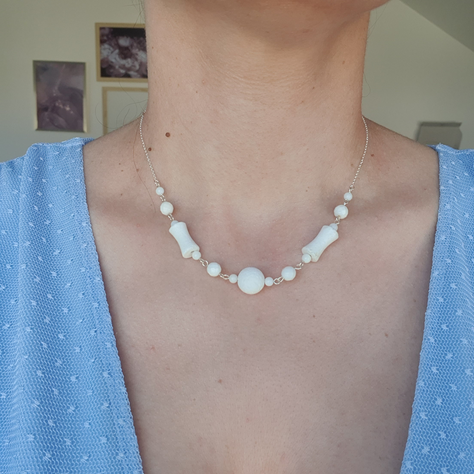 Colier White Harmony din Coral Alb și Sidef, argint