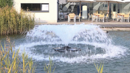 Aerator plutitor AirFlo 1.5 kW Oase [1]