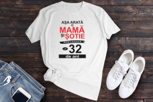 Cadouri 8 Martie - Tricou personalizat mama si sotie extraordinara