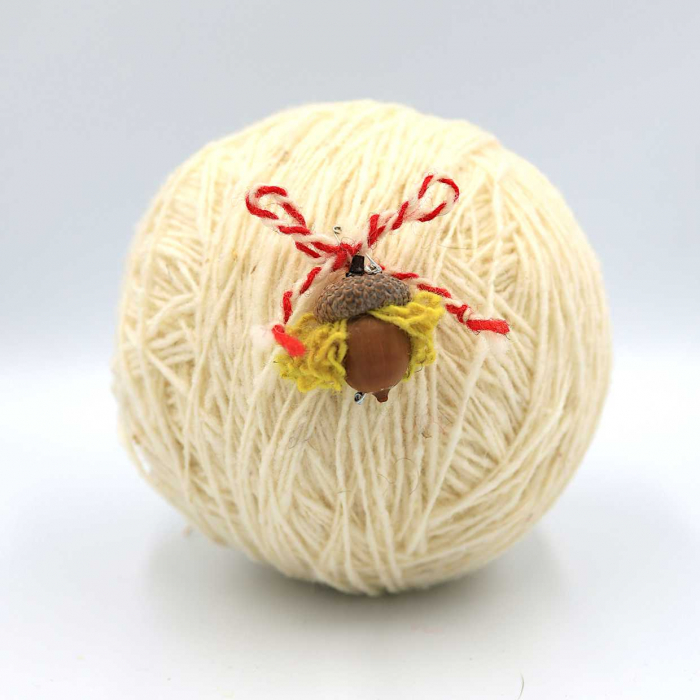 Mărțișor din lână românească | Fata Ghinda [3]