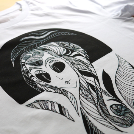 Black Widow, Illustrated T-shirt [3]