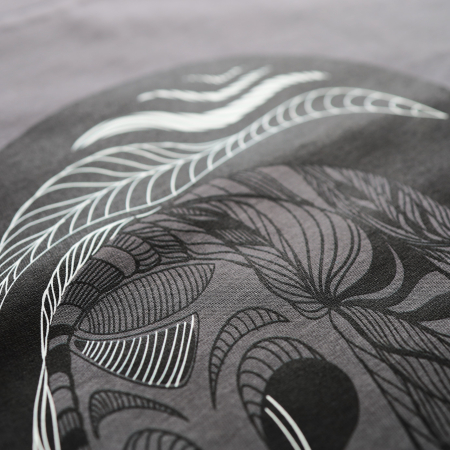Black Widow, Illustrated T-shirt [4]