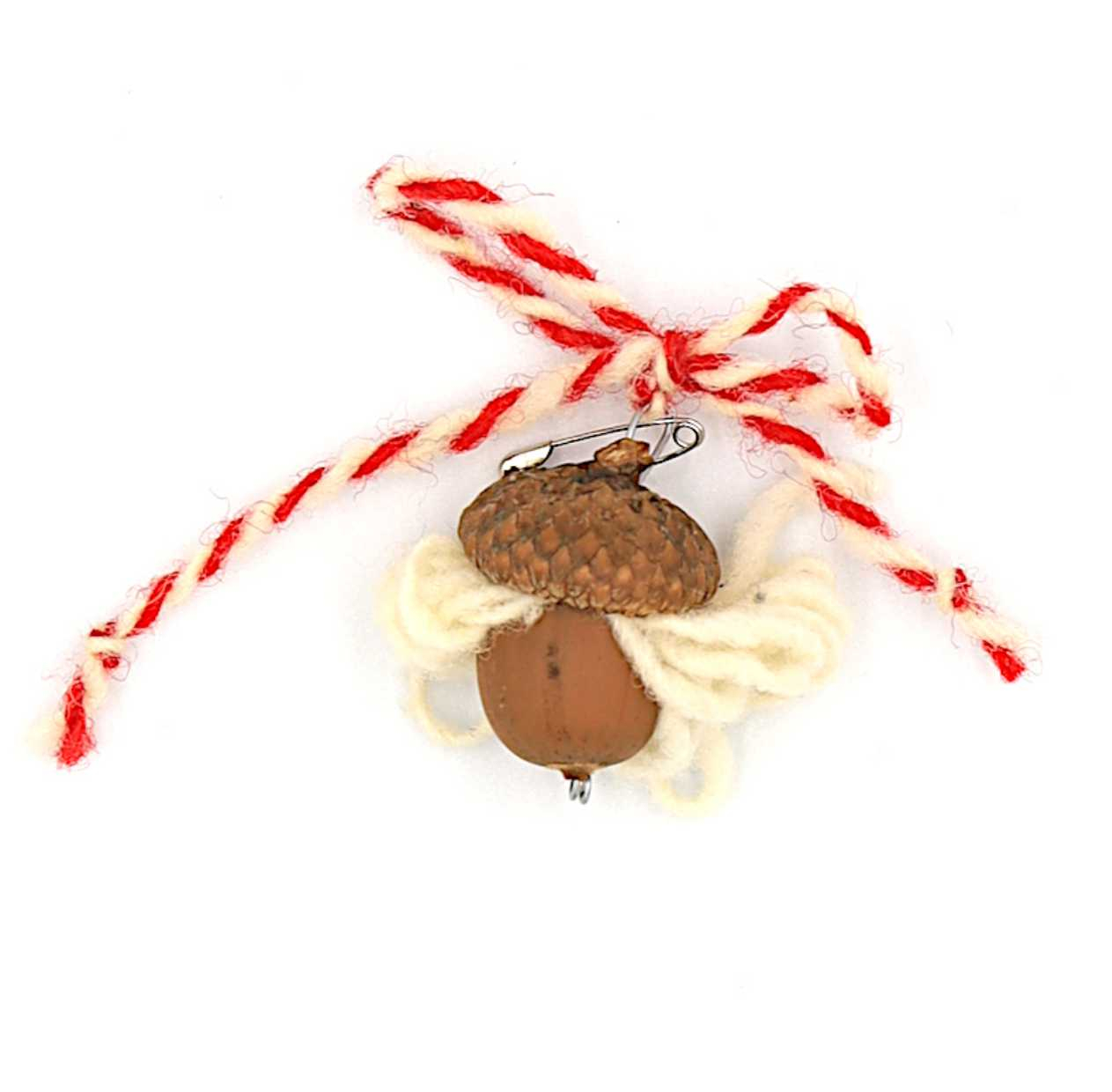 Martisor Fata Ghinda, alb, lana romaneasca ALB