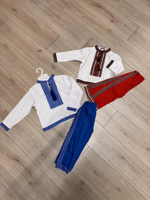 Costum rosu traditional baieti cu broderie [3]