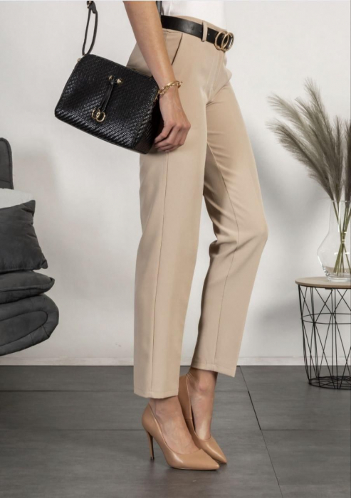 Pantaloni conici [3]