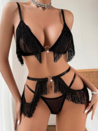 Seturi sexy - Set Lenjerie Negru cu Franjuri