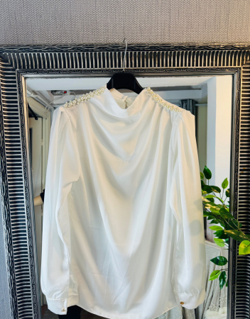 Bluze si tricouri - Bluza Hanellore Alb