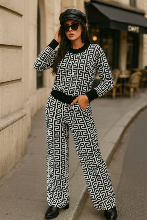 Treninguri si Compleuri - Compleu - Geometric Knit