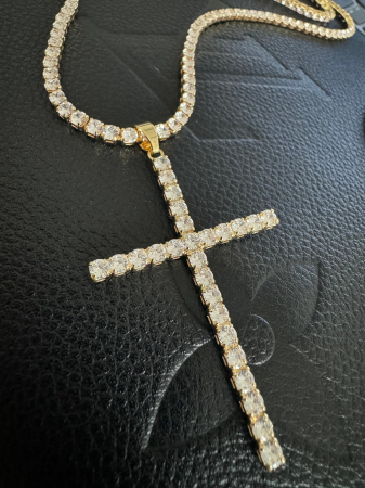 Noutati - Lant Cruciulita - Auriu Unisex