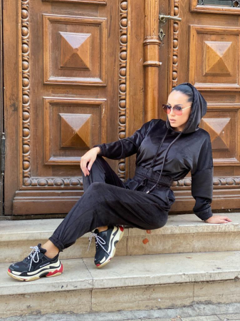Treninguri si Compleuri - Trening din catifea ALY- NEGRU