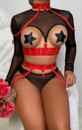 Chiloti - Set Lenjerie cu Accente Bondage - Rosu
