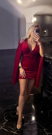 Noutati - Rochie Velvet Majesty - Rosu