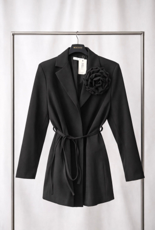 Noutati - Sacou Rose Statement Belted