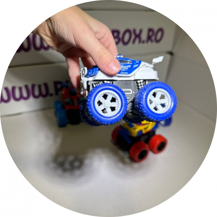 Mașinuță de jucărie cu inerție și tracțiune 4x4 [5]